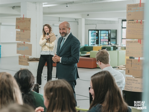 College-Tour met burgemeester Marcouch